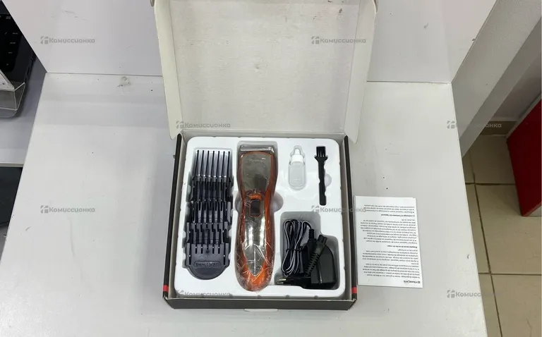 Машинка для стрижки Geemy GM-6027