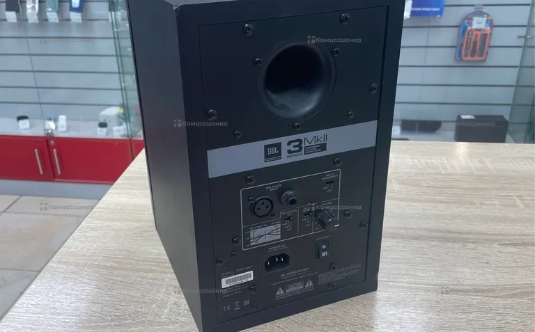 Монитор JBL series 3