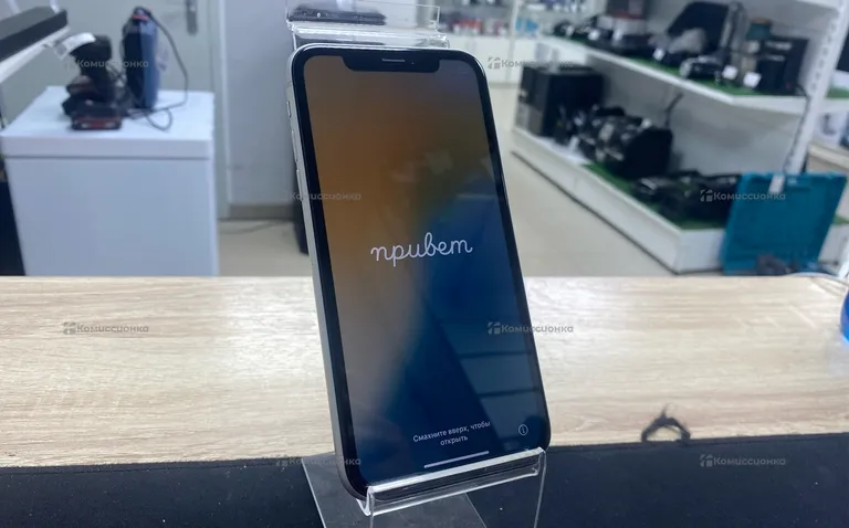 Apple iPhone Xr 64 ГБ