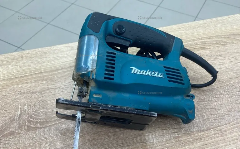 Электролобзик makita 4327