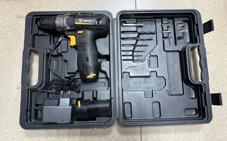 Аккумуляторная дрель-шуруповерт DEKO GCD12DU3 SET 4 в кейсе + оснастка 13 шт, 12В, 2х2.0Ач, з/у