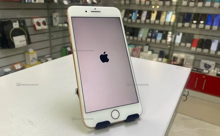 Apple iPhone 8 Plus 64 ГБ