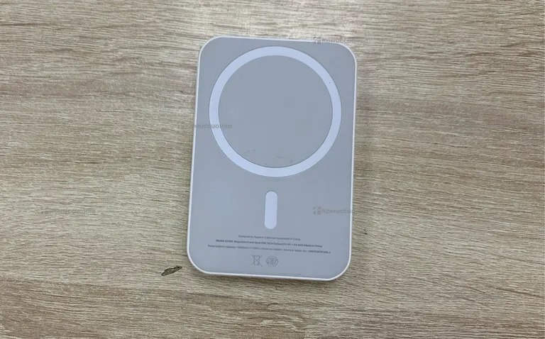 MageSafe PowerBank 1460mag