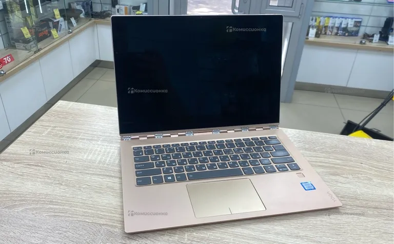 Ноутбук Lenovo Yoga 80Y7
