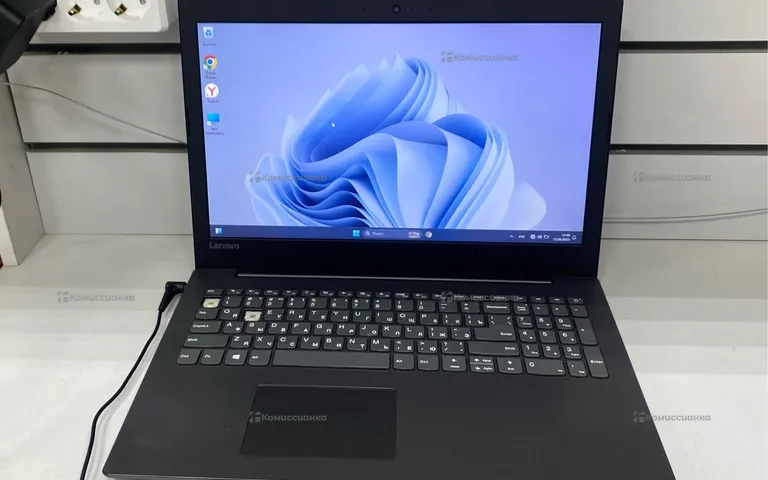 Ноутбук  Lenovo