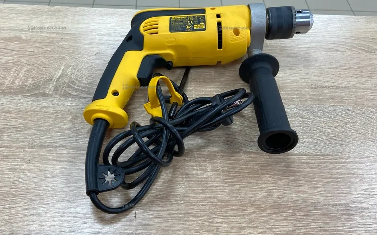 Дрель dewalt DWD024