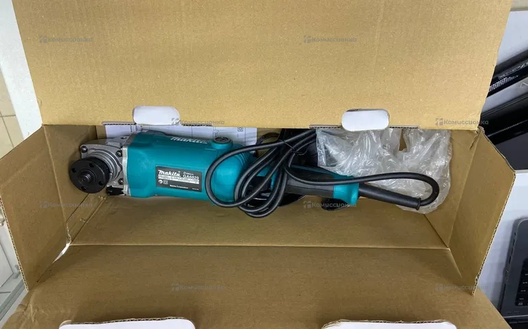 УШМ Makita GA6020 (150)