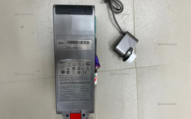 Пылесос Dyson Gen5 Detect Absolute SV23