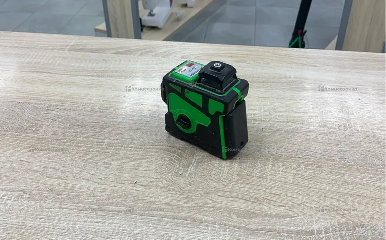 лазерный уровень 4D