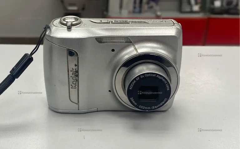 Фотоаппарат  kodak c142