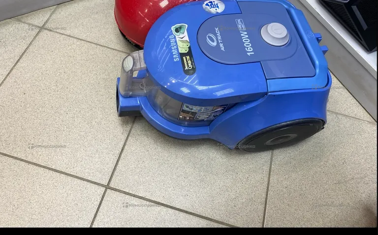 Пылесос Samsung 1600W