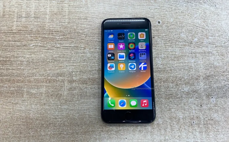 Apple iPhone 8  64