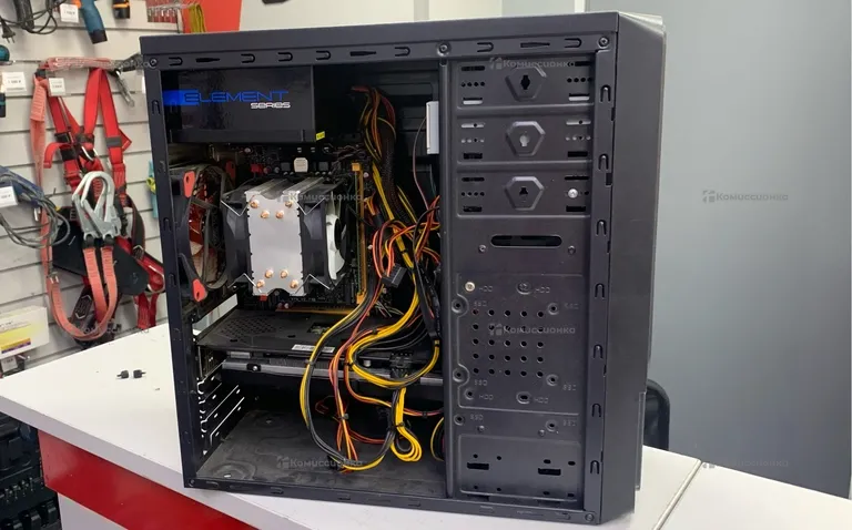 Системный блок Xeon