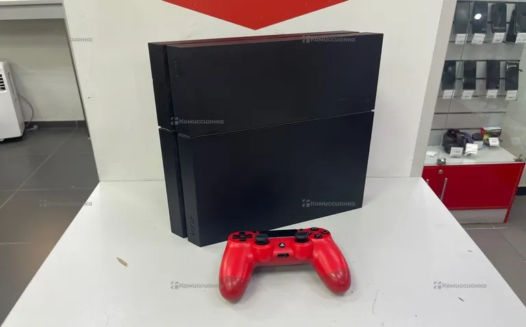 Приставка PS4. PS4 Fat 512