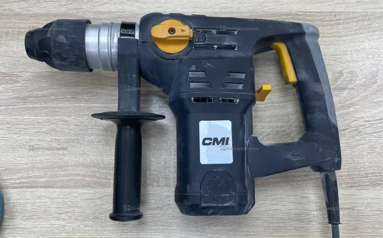 Перфоратор CMI C-BH-1500 E