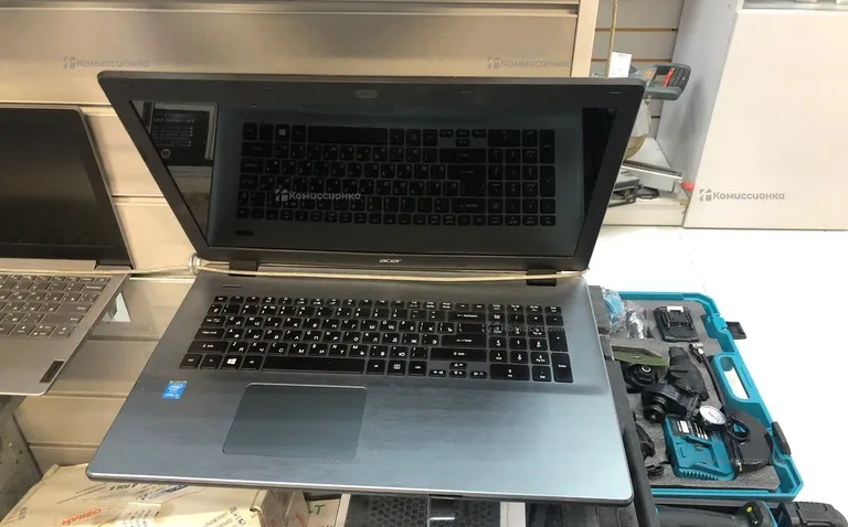 Ноутбук  Acer Aspire E5-771G