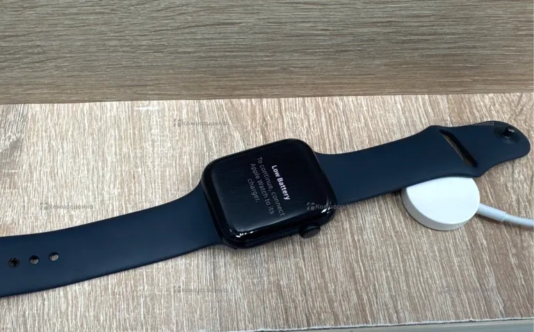 Apple Watch SE 44 2-gen