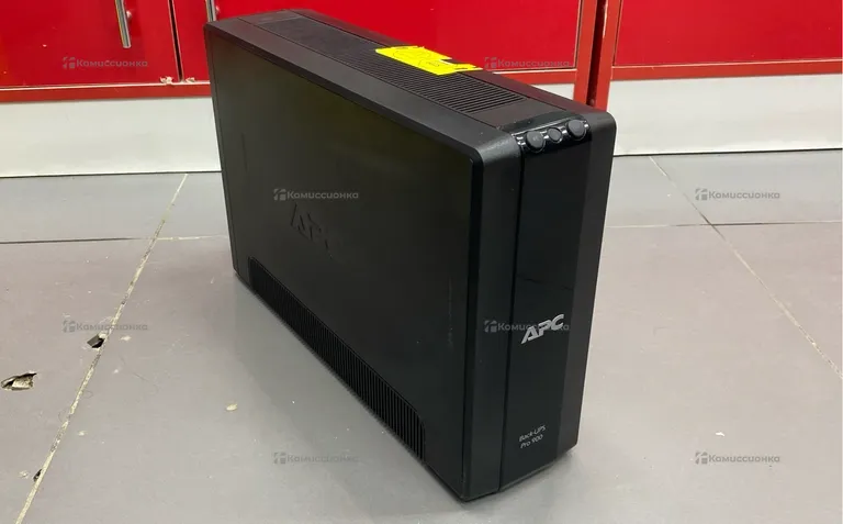 Бесперебойник APC PRO 900