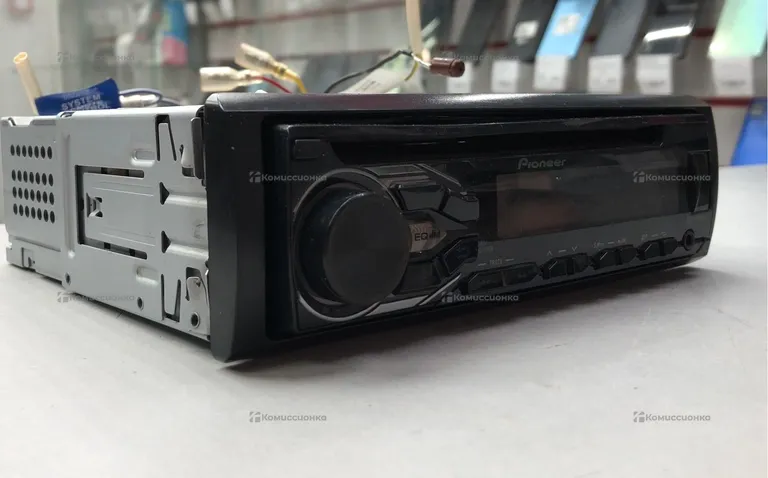 Автомагнитола Pioneer DEH-1800UB