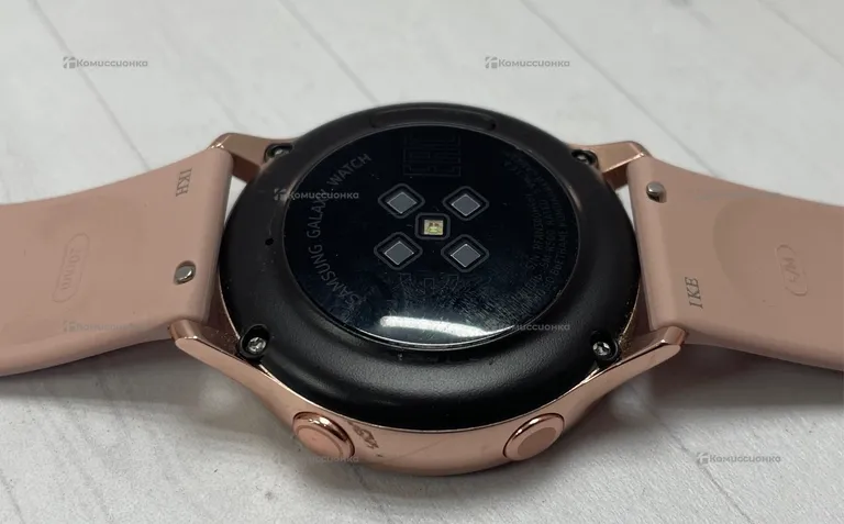 Часы samsung galaxy watch