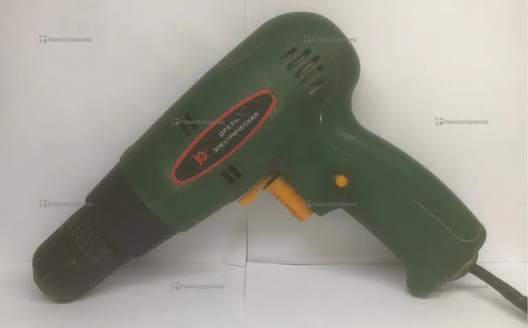 Дрель-шуруповерт Калибр ДЭ-300Ш