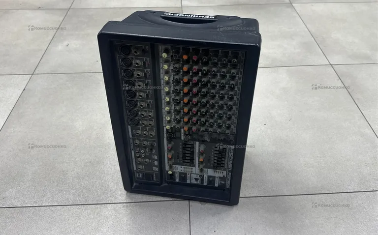 Активный микшер BEHRINGER PMP980S