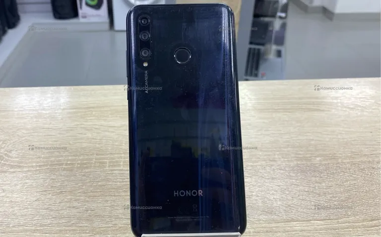 Honor 20е 4/64GB