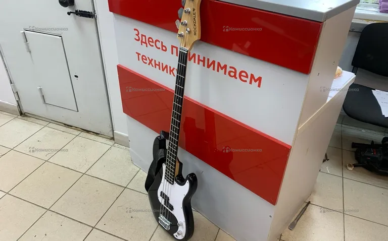 Гитара Rockdale star precision bk