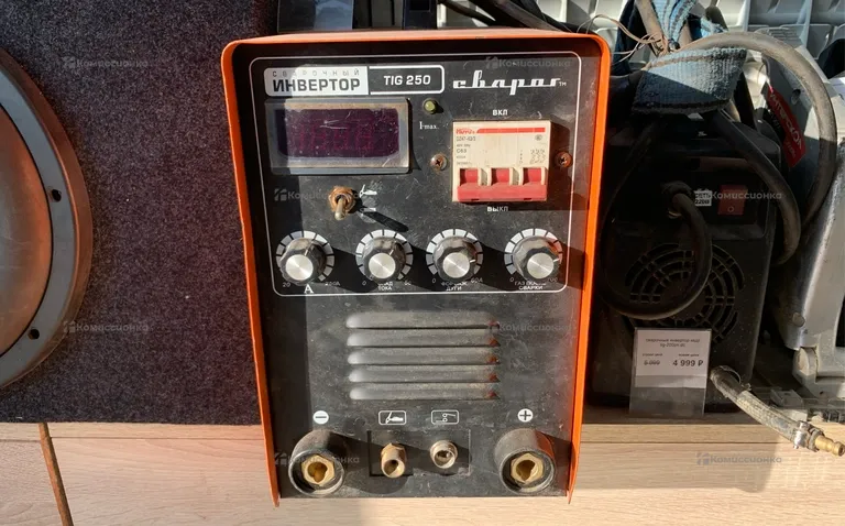 сварочный инвертор сварог Tig 250
