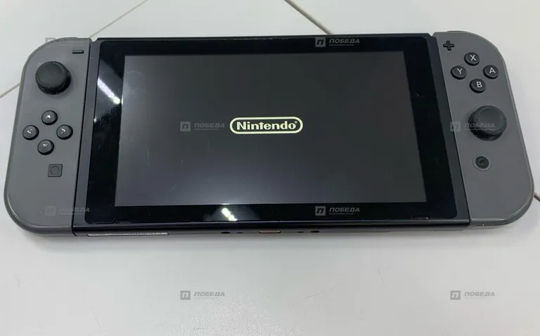 Nintendo Switch HAC-001