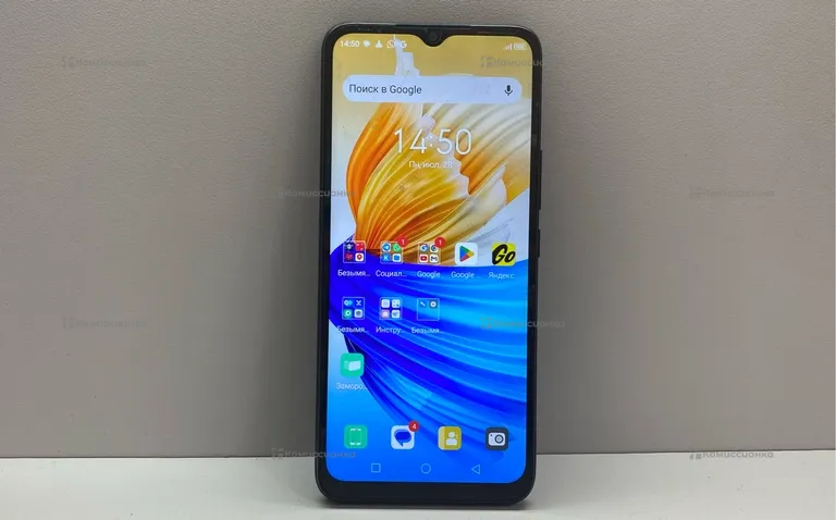 Infinix Smart 6 HD 2/32 ГБ