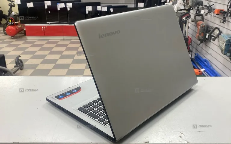 Ноутбук Lenovo idealpad 300