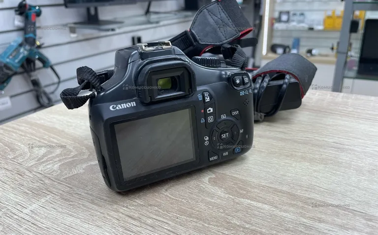 Фотоаппарат  Canon EOS110D