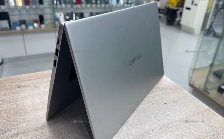 Ноутбук Honor Matebook D15
