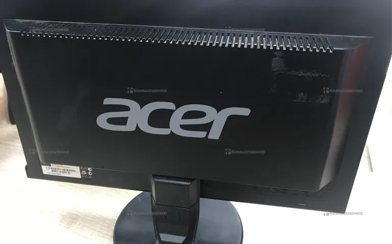 Монитор Acer P166HQLb
