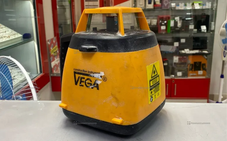 Ротационный лазерный нивелир Vega LR200