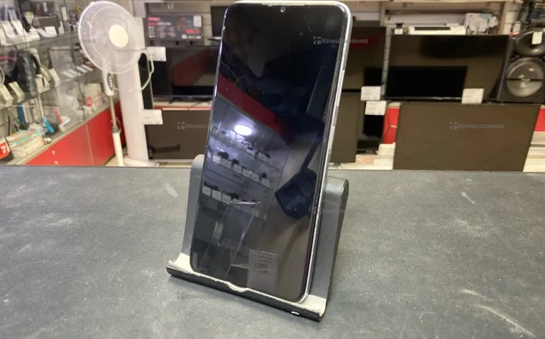 Infinix HOT 30i 8/128gb
