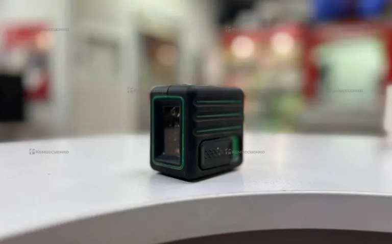 Лазерный уровень Cube mini green