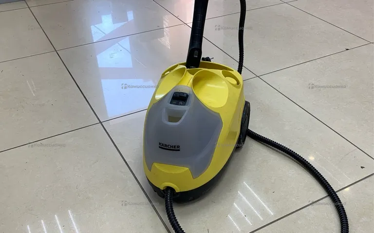 Пароочиститель Karcher SC 4