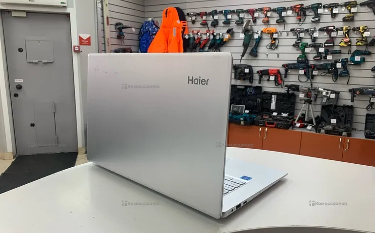 Ноутбук Haier U1520SM