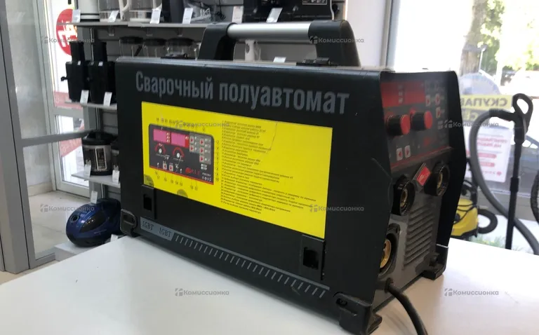 Сварочный полуавтомат P.I.T PMIG220-C