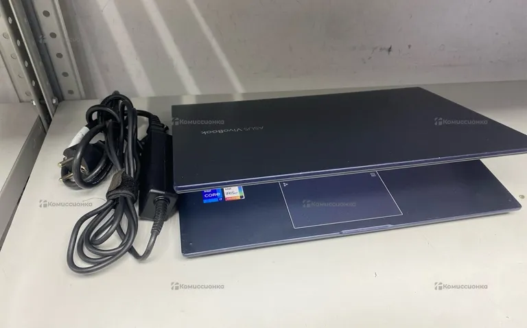 Ноутбук ASUS Vivobook i7-11 8/512Gb