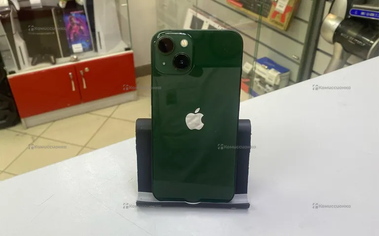 Apple iPhone 13 128 ГБ
