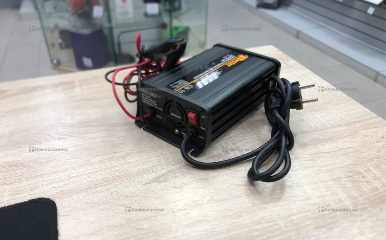 Зарядное устройство автоматическая Wester CB15