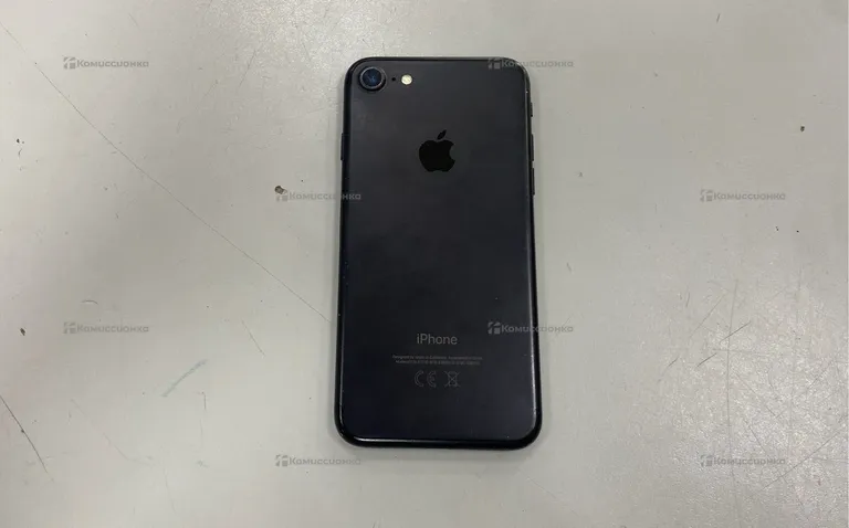 Apple IPhone 7 32 ГБ