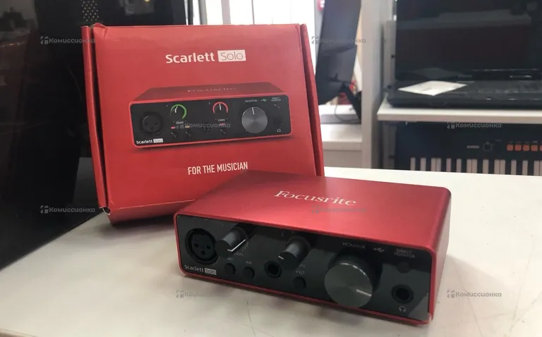 Звуковая карта Focusrite Scarlett Solo
