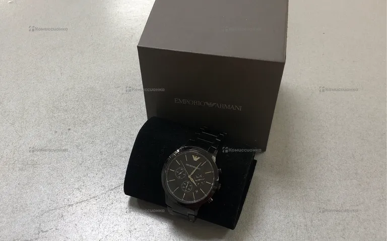Часы  Emporio Armani