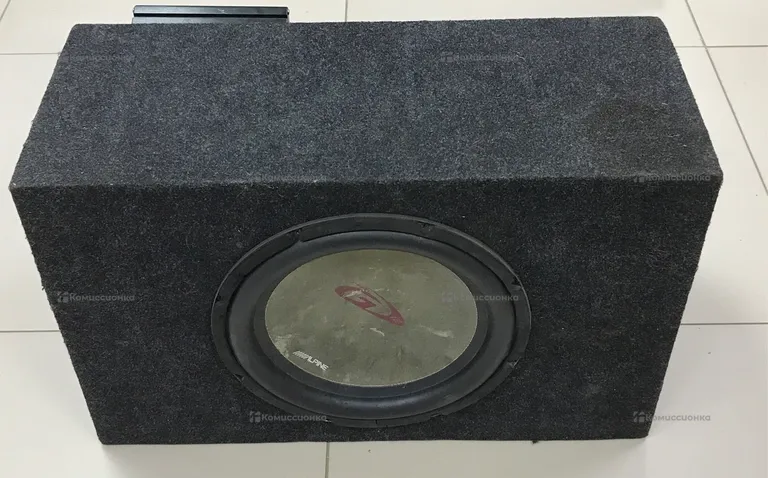 Сабвуфер  ALPINE 800w Peak
