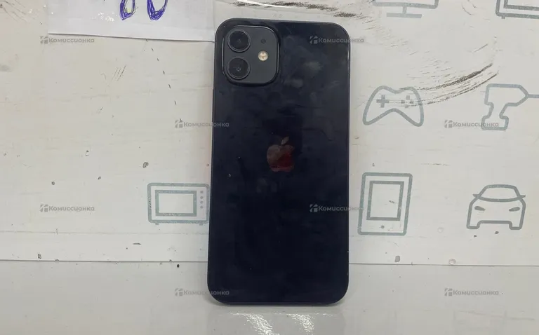 Apple iPhone 12 64 ГБ