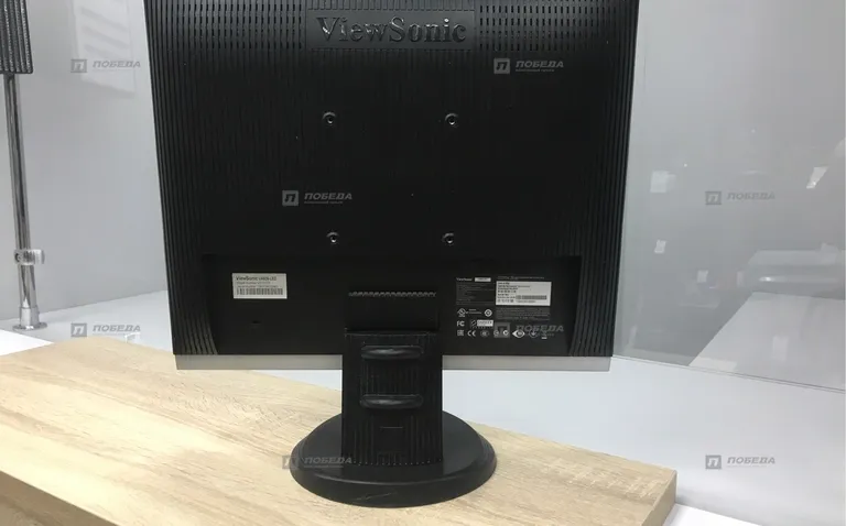 Монитор Viewsonic VA926